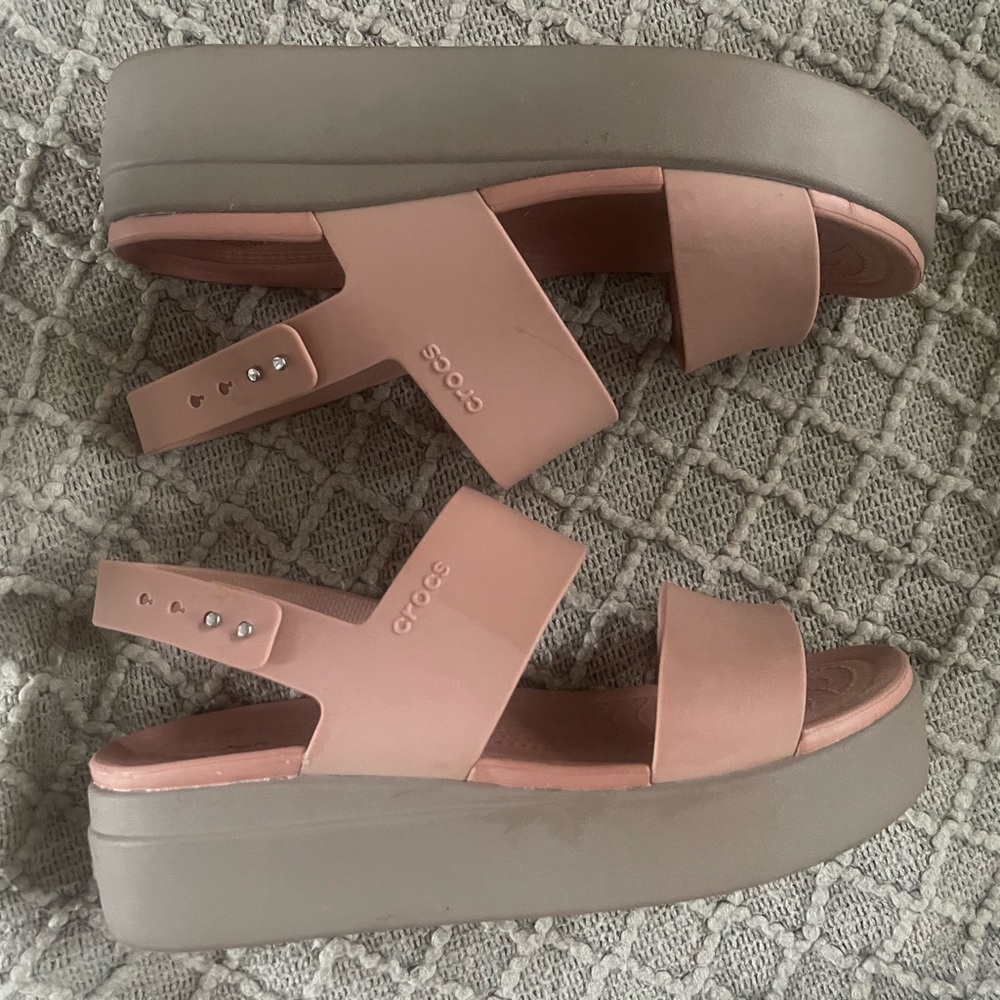 CROCS Women's Blush Pink Platform Sandals